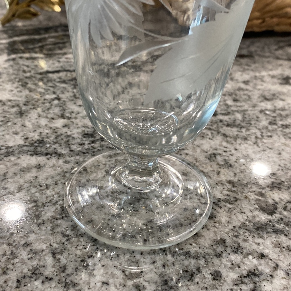 Etched Floral Clear Glass Footed Water Goblet! - Picture 5 of 8
